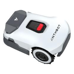 AI ANTHBOT GENIE 3000 s sprednjo AI kamero in RTK navigacijo za natančno samodejno košnjo.