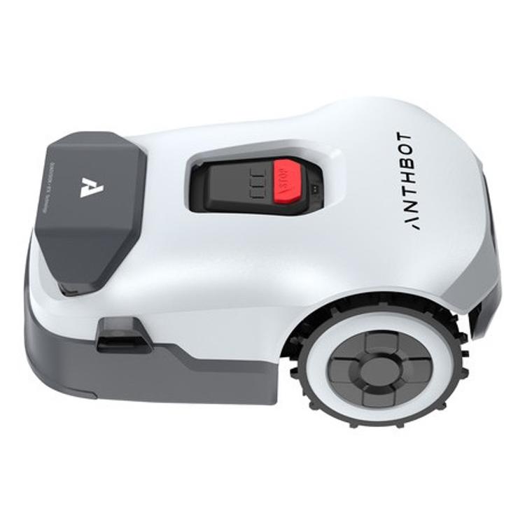 AI ANTHBOT GENIE 3000 s kompaktno zasnovo, AI navigacijo in zmogljivimi pogonskimi kolesi za vse terene.
