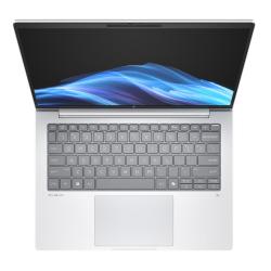 Pogled od zgoraj na HP EliteBook z veliko sledilno ploščico, osvetljeno tipkovnico in ozkimi robovi zaslona.