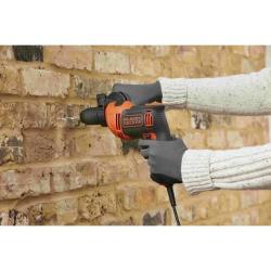 Udarni vrtalnik Black&Decker BEH710K, 710 W, v kovčku 
