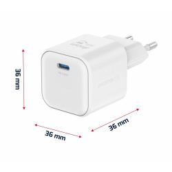 Hitri stenski polnilnik Swissten GaN 20 W z USB‑C priključkom in podporo Power Delivery omogoča učinkovito polnjenje pametnih telefonov, tablic in drugih združljivih naprav.