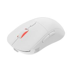 GENESIS ZIRCON XIII bela gaming miška, pogled pod kotom z rdeče osvetljenim koleščkom in stranskima tipkama.