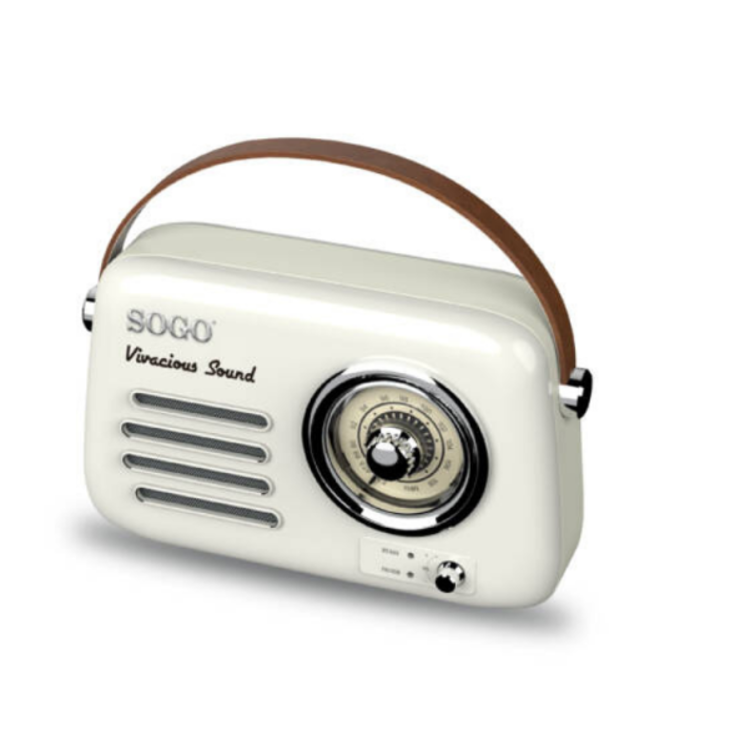 Prenosni radio Sogo s sprednjim pogledom na zvočnik in analogni prikazovalnik frekvenc