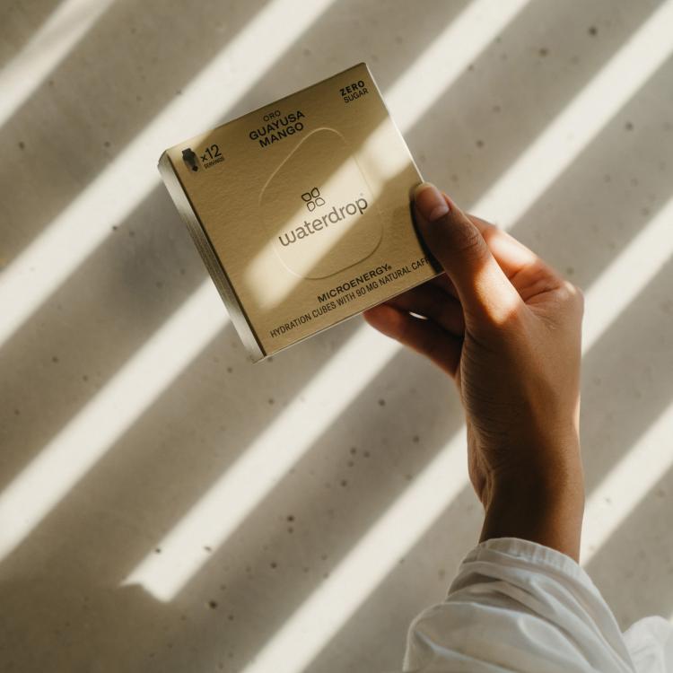 Hidracijske kocke Waterdrop Oro z 90 mg naravnega kofeina