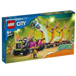 Lego City Tovornjak za akrobacije in izziv ognjenih obročev - 60357 
